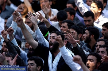 برنامه تندروها برای حرم امام(ره) لو رفت/رهبري چگونه نقشه دلواپسان را نقش بر آب كرد