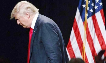 گزارش فارین پالسی از سناریوی تازه امریکا: فشار ترامپ بر متحدان اروپایی برای توقف خرید نفت از ایران گزارش فارین پالسی از سناریوی تازه امریکا: فشار ترامپ بر متحدان اروپایی برای توقف خرید نفت از ایران