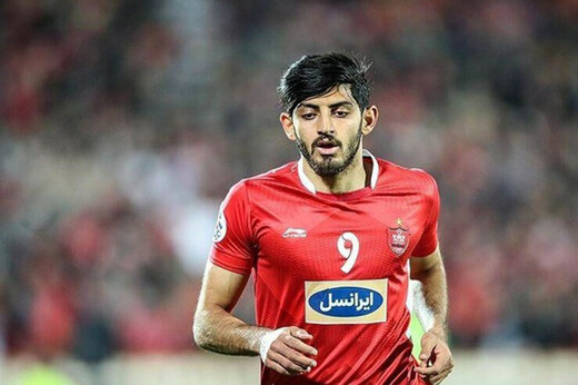 این بازیکن بهانه جدید دعوای پرسپولیسی‌ها و استقلالی‌ها شد