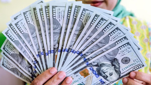 قیمت امروز خرید و فروش دلار در صرافی بانک‌ها