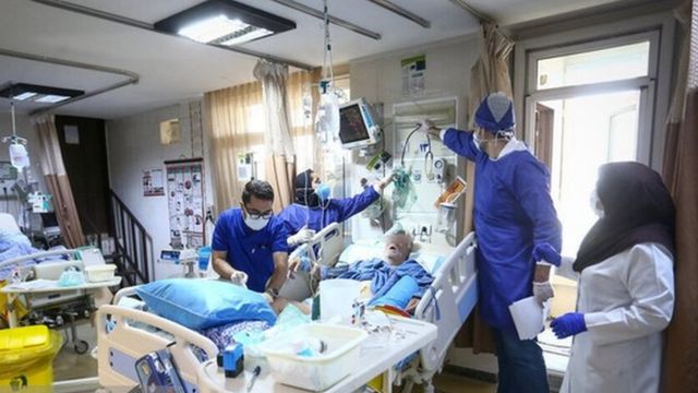 قدرت انتقال اومیکرون ۲۵ برابر دیگر سویه‌ها است