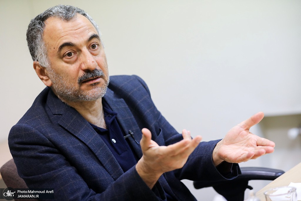 سعید لیلاز:بعد از كودتای 28 مرداد تاكنون اصلی‌ترین منبع غارت در اقتصاد ایران، بانك است/هنوز نشانه‌ای جدی از اقدام برای اصلاح سیستم بانكی ندیده‌ایم