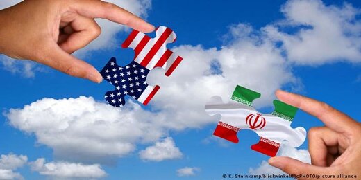 فعال سیاسی اصلاح‌طلب: روحانی رسما اعلام کرد می‌توانیم توافق آماده شده را یک ساعته امضا کنیم اما اجازه داده نشد تا او اعتباری کسب نکند