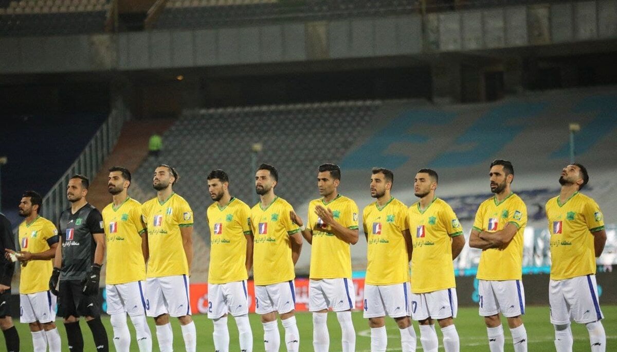فرهاد مجیدی به همه ما توهین کرد