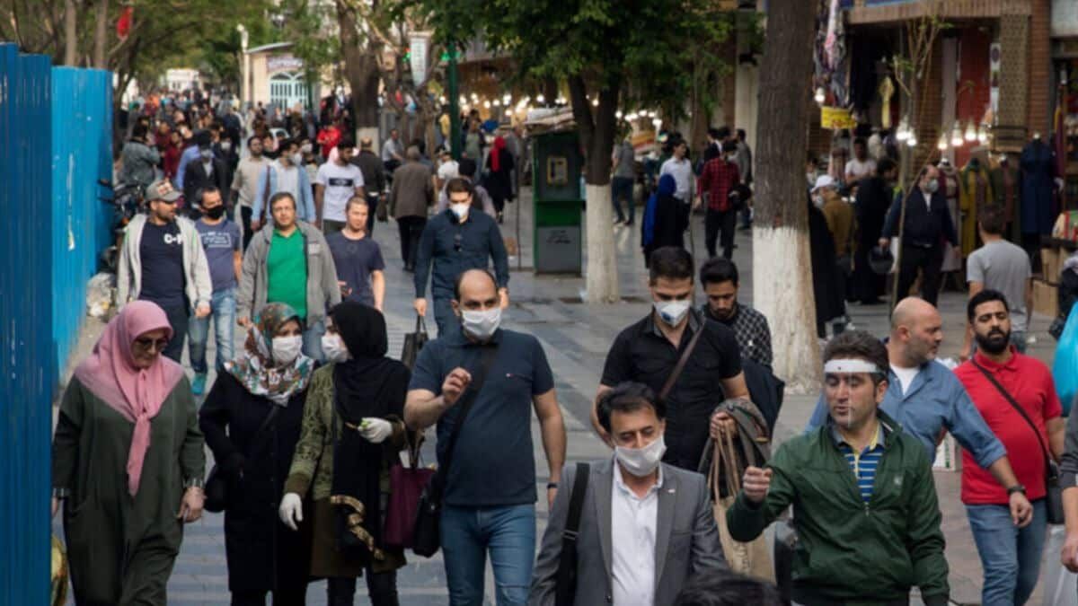 سخنگوی ستاد ملی مقابله با کرونا: دریافت دو دوز واکسن و تست اطمینان‌بخش کرونا برای ورود مسافر به کشور ضروری است