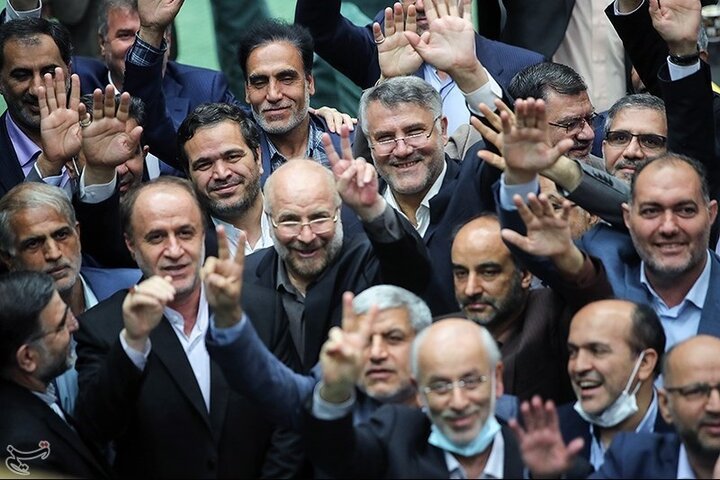 مجلس قانون&zwnj;گذاری یا ستاد انتخاباتی؟