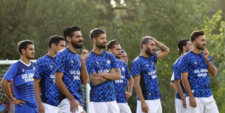 اقدام باورنکردنی مهدی عبدیان در تمرین استقلال پیش از دربی اقدام باورنکردنی مهدی عبدیان در تمرین استقلال پیش از دربی