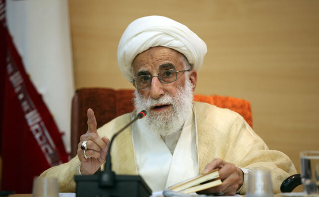 جنتی: مردم بدانند افرادیکه تایید می شوند متدین هستند و واجبات شرعی را انجام می‌دهد و دست به گناه نمی‌زند