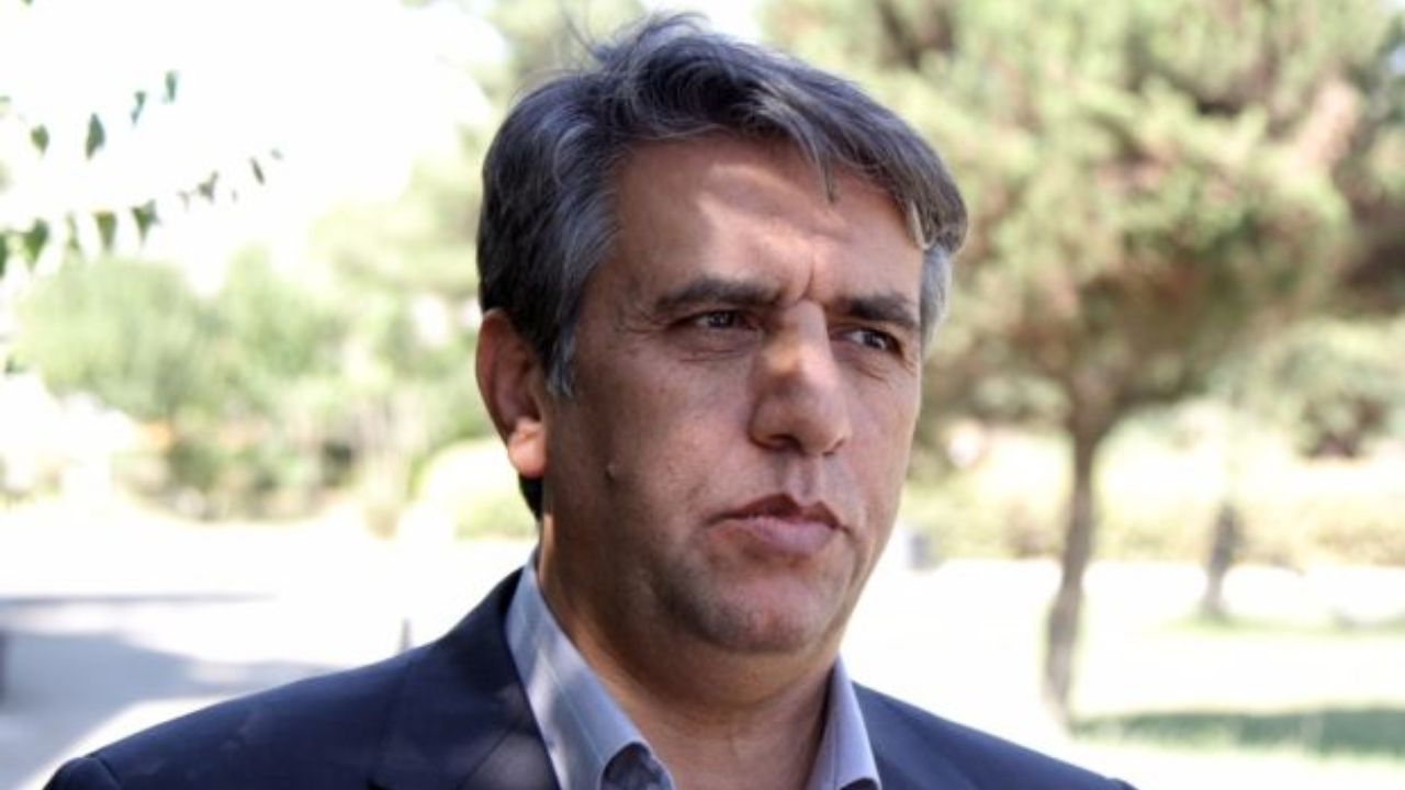 اگر نمي‌خواهيم شكل حكومت عوض شود چاره‌اي نداريم جز انقلاب محتوايي