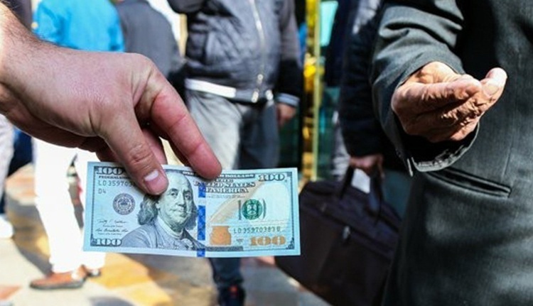 هیجان شبانه بازار دلار