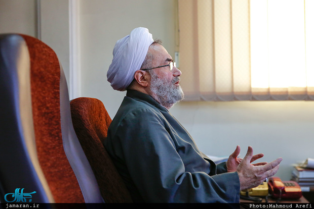 مسیح مهاجری: هیچکس حق ندارد با تحریف مرام امام خمینی، خود را انقلابی جا بزند