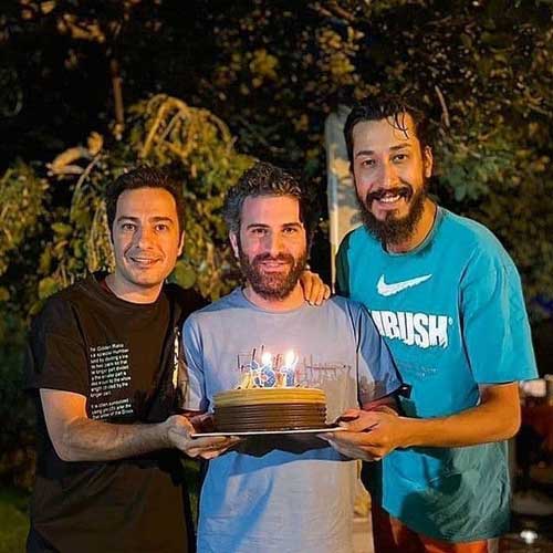 نوید محمدزاده