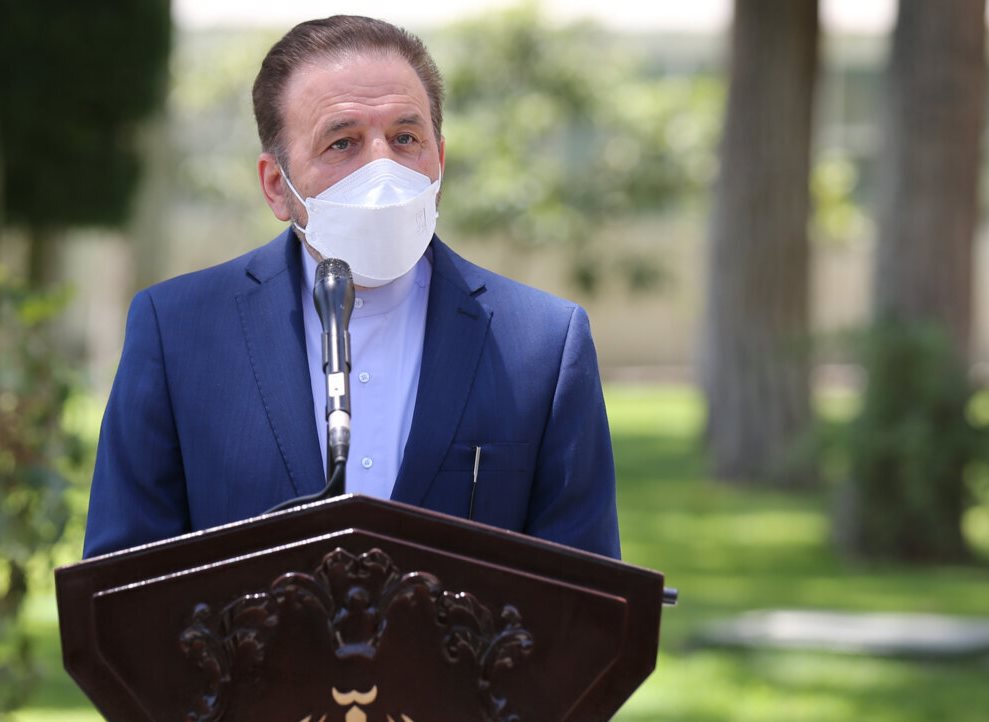 واعظی: کاش نامزدهایی که این همه علیه دولت حرف زدند، انصراف نمیدادند تا میدیدند که از ۶۰ میلیون رای دهنده، چه تعداد به آنان رای میدهند واعظی: کاش نامزدهایی که این همه علیه دولت حرف زدند، انصراف نمیدادند تا میدیدند که از ۶۰ میلیون رای دهنده، چه تعداد به آنان رای میدهند