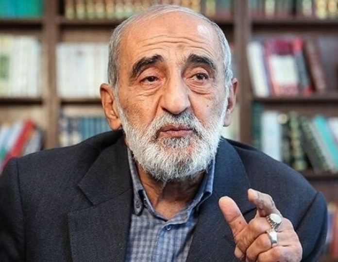 حسین شریعتمداری: اسرائیل از احتمال حمله به کشتی‌های ایرانی سخن گفته؛ اگر حماقت کند، آمریکا و انگلیس هم شریک جرم تلقی می‌شوند و منافع آنها در منطقه نباید از پاسخ سخت ایران در امان باشد