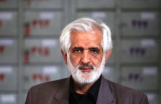 توجیه خنده دار نایب رئیس شورای شهر برای شهردارشدن زاکانی: یادشان رفته که رشته پزشکی را جزء مشاغل قابل قبول برای تصدی شهرداری بنویسند!