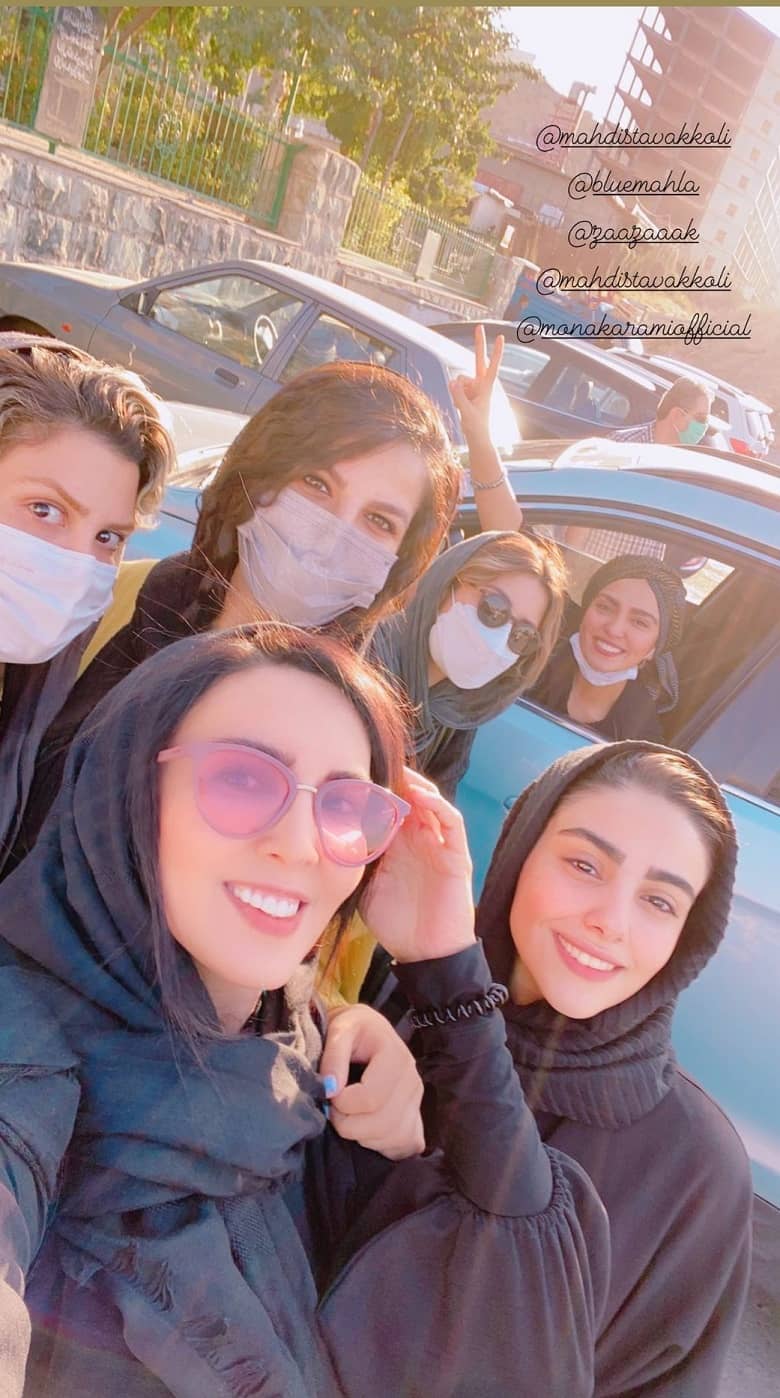 دورهمی زنانه و سانتی مانتال لیلا بلوکات!/عکس دورهمی زنانه و سانتی مانتال لیلا بلوکات!/عکس