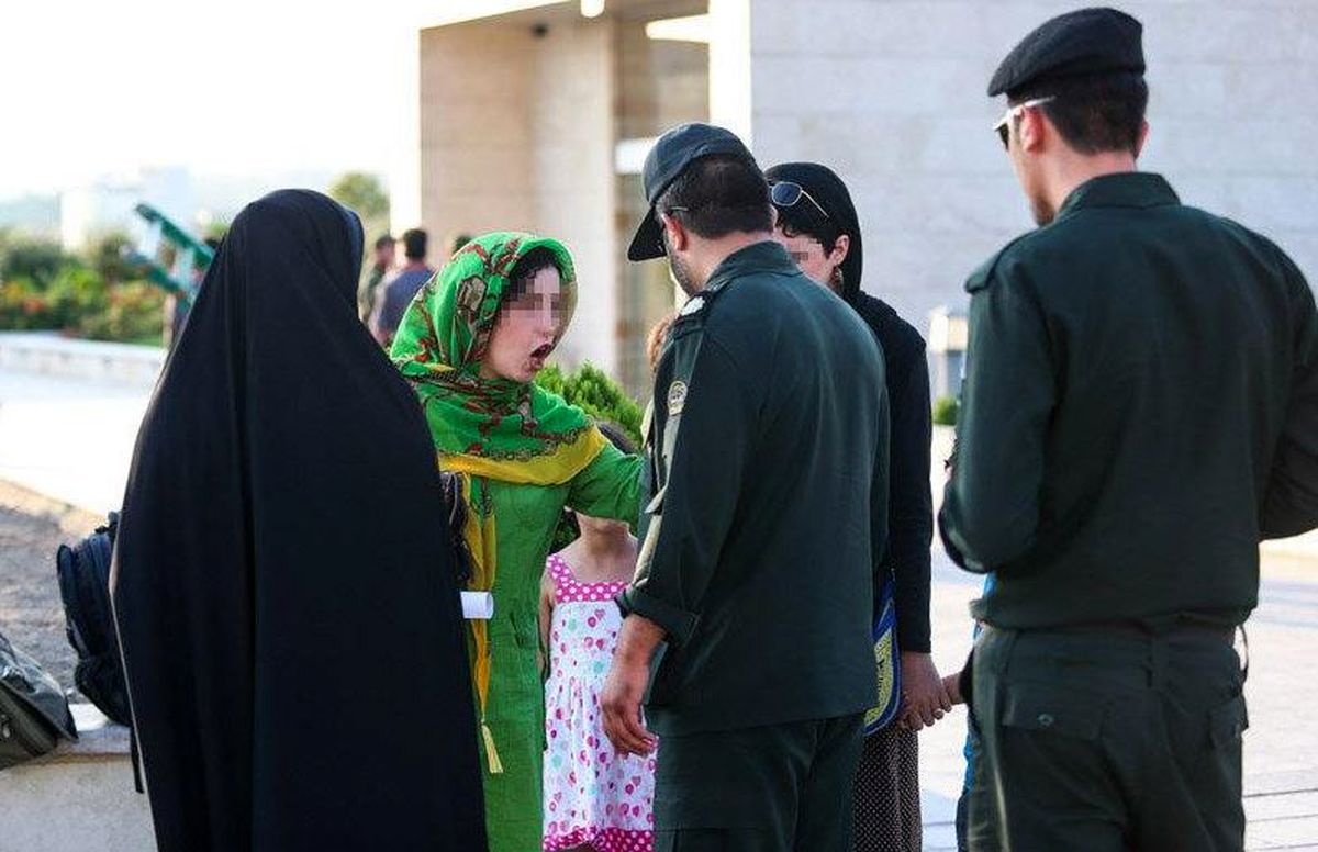 واکنش پلیس به ویدیوی رفتار نامناسب ماموران گشت امنیت اخلاقی با یک زن