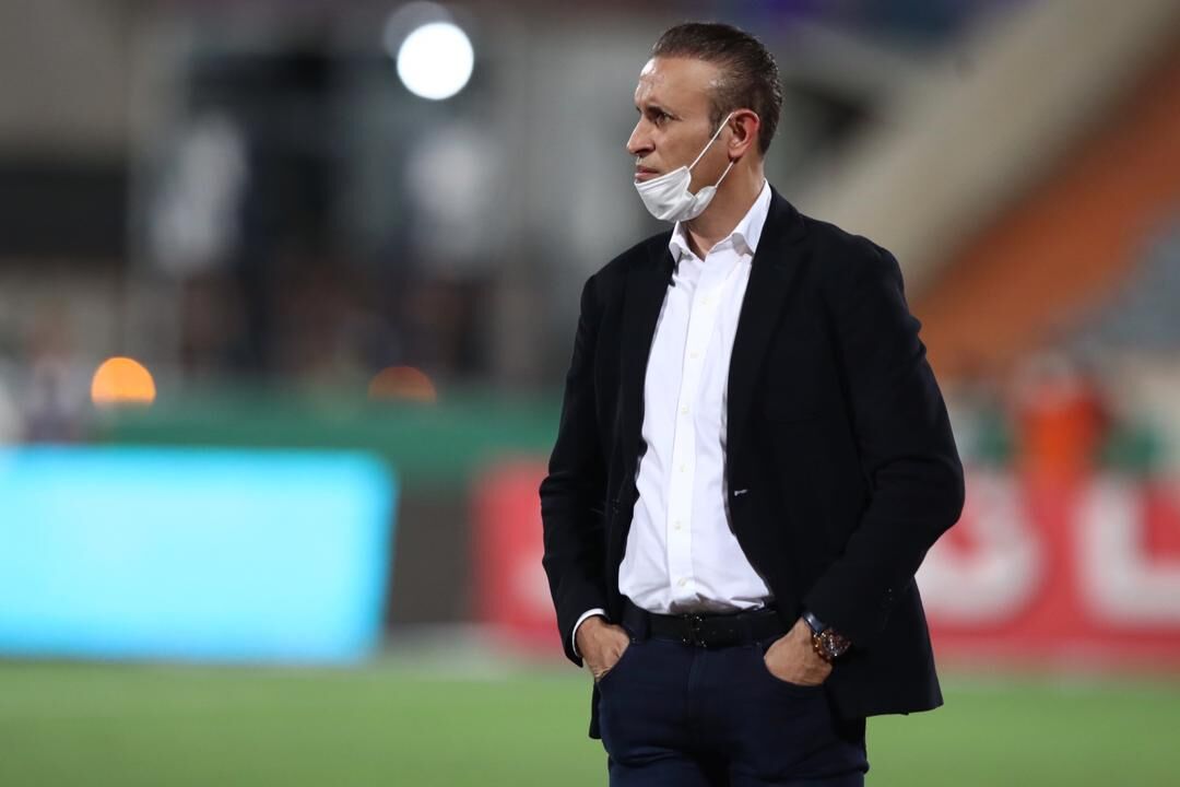 علی کریمی پشت یحیی درآمد علی کریمی پشت یحیی درآمد