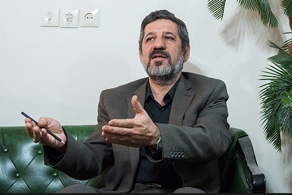 دولت در «اردوی تدارکاتی» مذاکرات هسته‌ای است