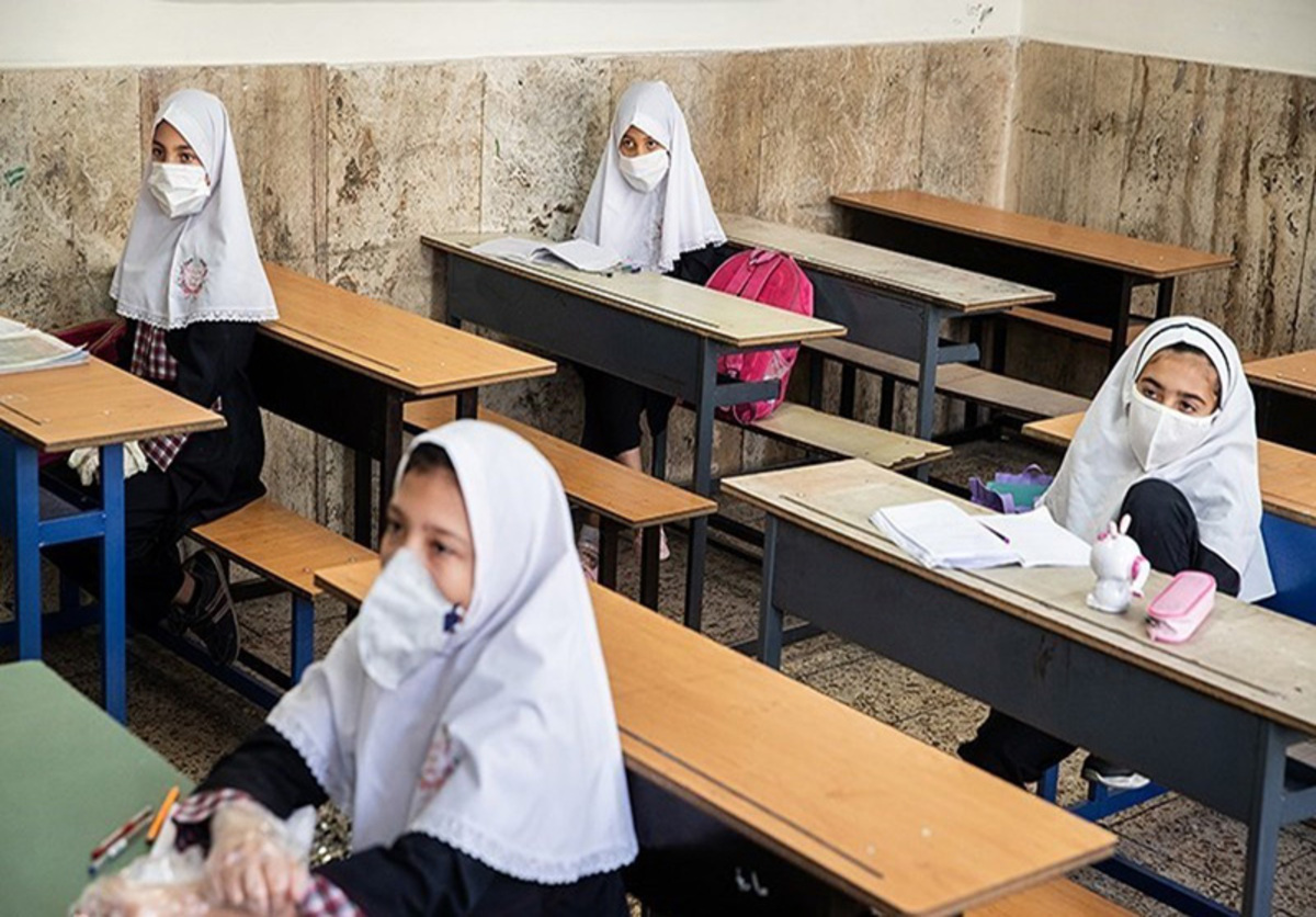 افزایش چشمگیر شکایت از مدارس به دلیل عدم رعایت پروتکلهای ضدکرونا افزایش چشمگیر شکایت از مدارس به دلیل عدم رعایت پروتکلهای ضدکرونا