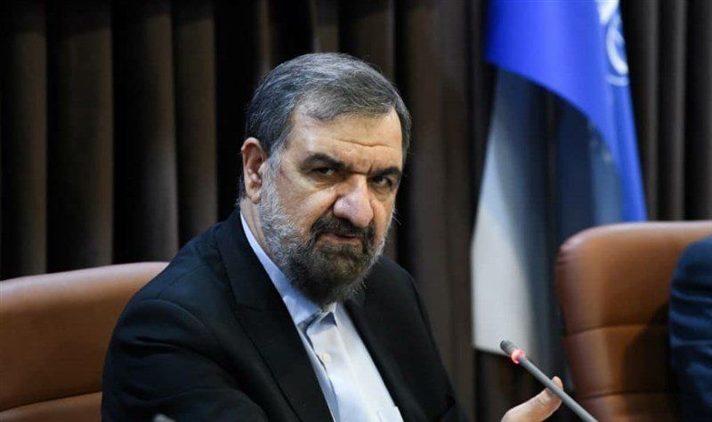 محسن رضایی: عده‌ای تبلیغ نکنند که این دولت به دنبال رفع تحریم‌ها نیست