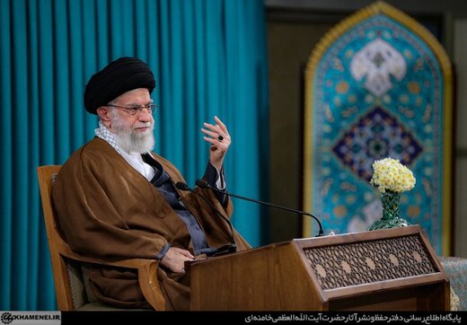 رهبر معظم انقلاب سال ۱۴۰۱ را سال «تولید؛ دانش‌بنیان، اشتغال‌آفرین» نام‌گذاری کردند