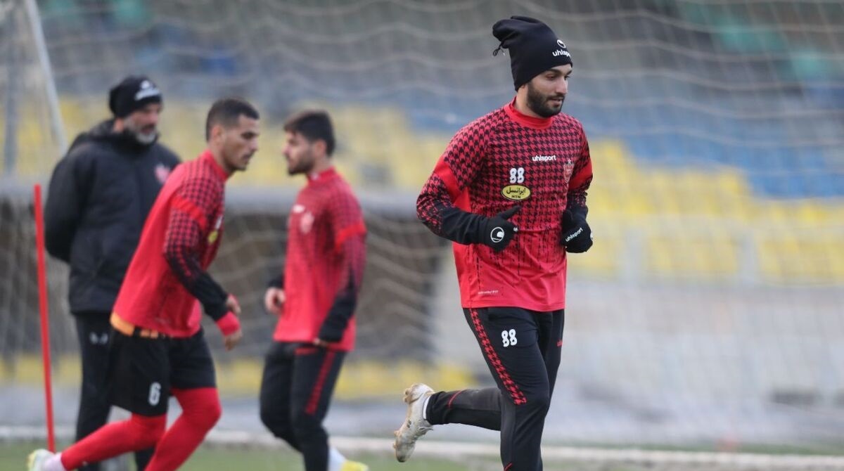 پیشنهاد رسمی برای جذب ۲ ستاره پرسپولیس پیشنهاد رسمی برای جذب ۲ ستاره پرسپولیس