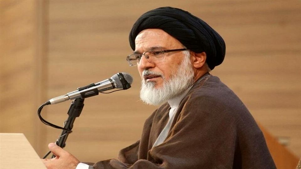 تا ۱۰ سال دیگر، نظام موجود «دولت و ملت» دچار فروپاشی می‌شود