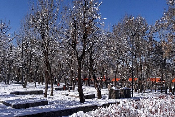 برف و باران ۸ جاده کشور را مسدود کرد