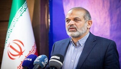 وزیر کشور: رئیس جمهور در میدان است و دارد تلاش می‌کند؛ برخی از کارها نیاز به زمان دارد / با وجود تحریم و توطئه‌ها در بسیاری از مسائل جلو هستیم