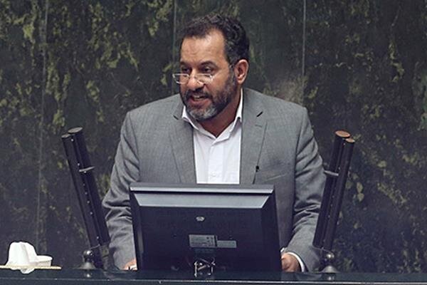 بانکی‌پور، نماینده مجلس: سقوط میزان موالید و ازدواج‌ها در کشور دلیلی بر شکست قانون جوانی جمعیت نیست / این قانون مثل تصمیم‌گیری برای ارز نیست که نتایج آن فردا در بازار مشخص شود