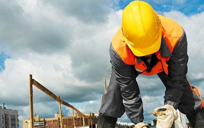 بازهم افزایش حقوق برای خواص دولت! بازهم افزایش حقوق برای خواص دولت!