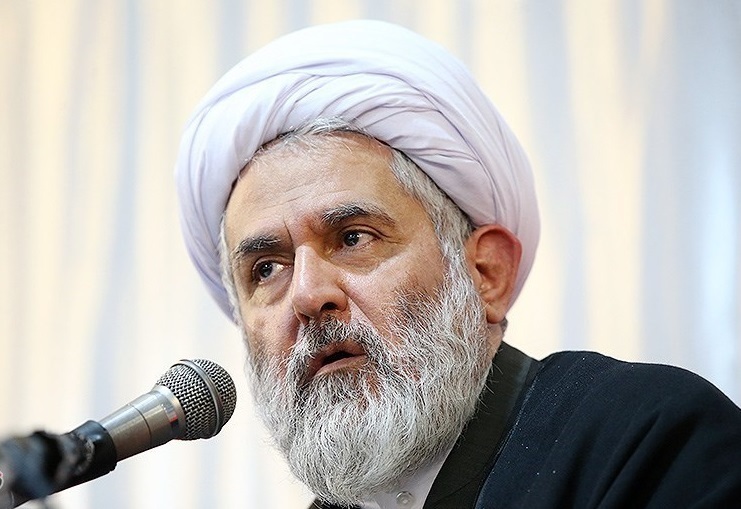حسین طائب: اینترنت دست دشمن است، لذا مجبوریم محدودش کنیم / باید کاری کنیم مردم چهره واقعی سلبریتی ها را بشناسند؛ در این صورت دنبال‌کننده‌هایشان ریزشی خواهد شد