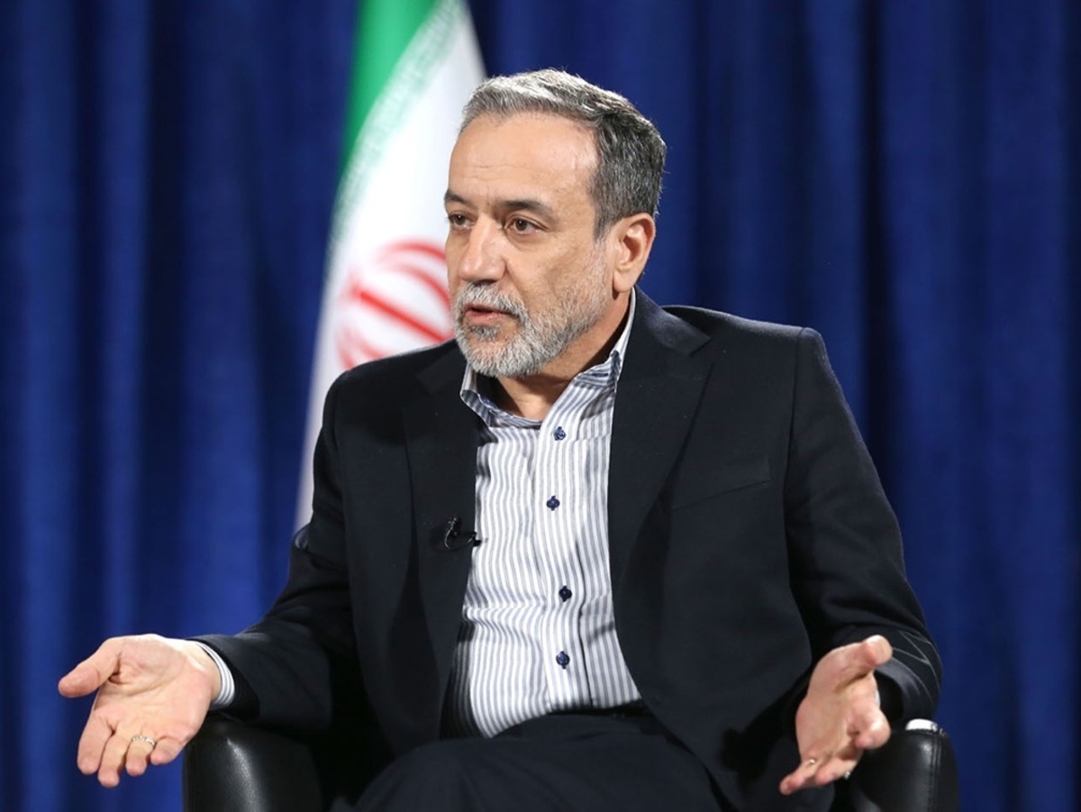 عراقچی:تذکر رهبر انقلاب به ظریف؛ «تند حرف بزن ولی داد نزن!»/ دفاعی که ظریف در مذاکرات برجام از سپاه کرده، کسی نکرده‌است