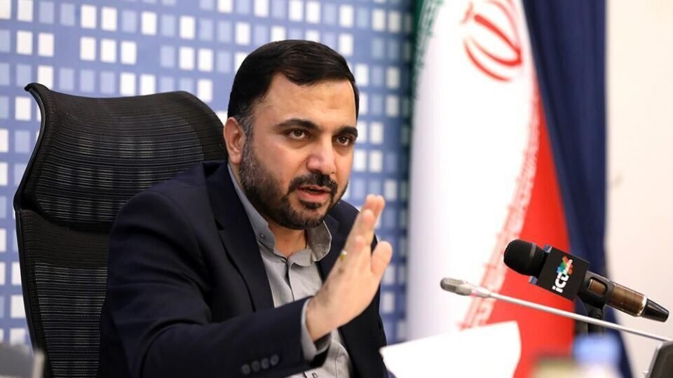 وزیر ارتباطات: مردم به زودی طعم اینترنت پرسرعت را می‌چشند / سرعت اینترنت پس از اجرای فیبرنوری به ٩٠٠ مگابیت در ثانیه می‌رسد یعنی ٨٠ برابر سرعت وای فای