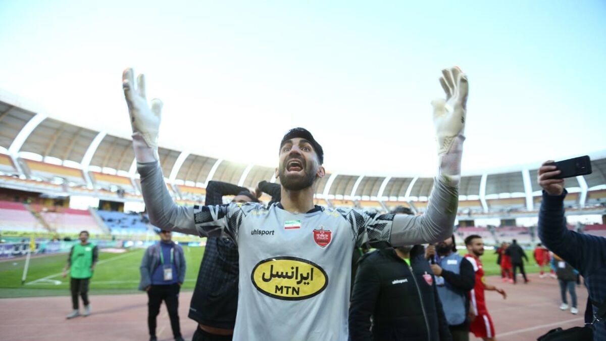 در رختکن پرسپولیس پس از برد چه گذشت؟