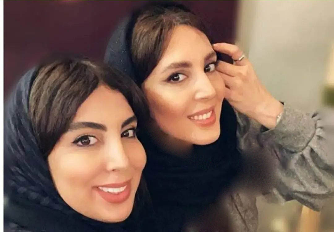 شباهت عجیب لیلا بلوکات به خواهرش/عکس شباهت عجیب لیلا بلوکات به خواهرش/عکس