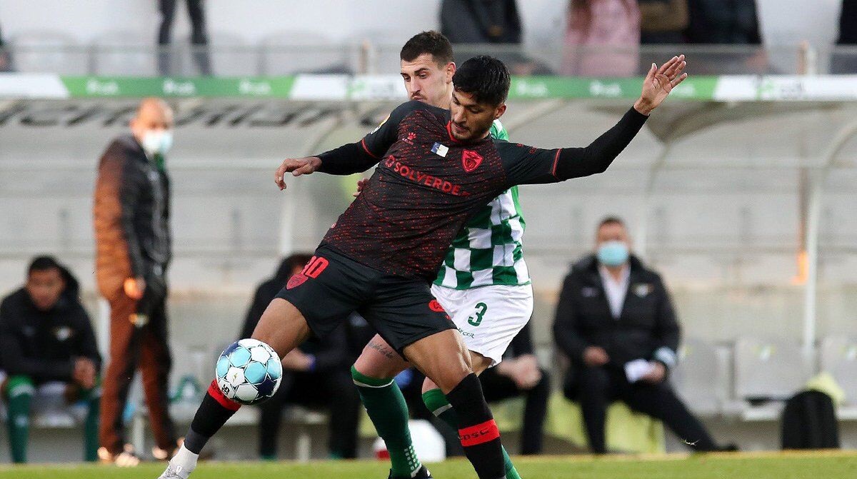 سد بزرگ جلوی پرسپولیسی شدن محمد محبی