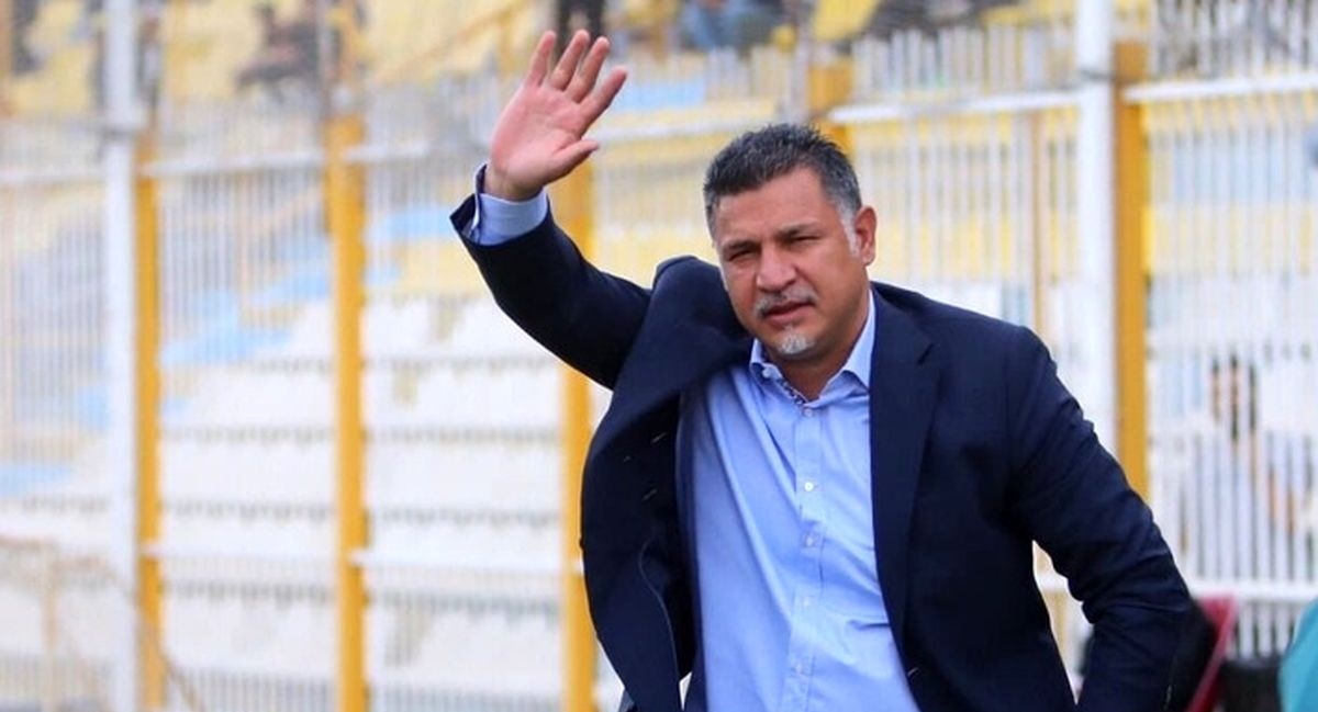 هواداران پرسپولیس مربی بزرگ خارجی می خواهند هواداران پرسپولیس مربی بزرگ خارجی می خواهند