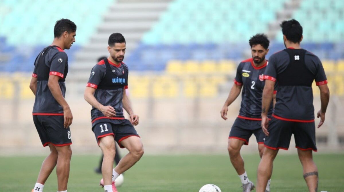 نقشه یک تیم صنعتی برای آرتور کوین یامگا و ستاره های پرسپولیس نقشه یک تیم صنعتی برای آرتور کوین یامگا و ستاره های پرسپولیس