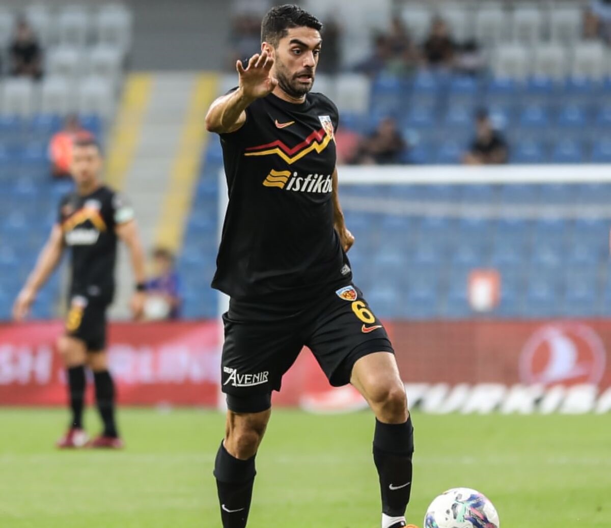 این استقلالی میخواهد در جام جهانی بازی کند! این استقلالی میخواهد در جام جهانی بازی کند!