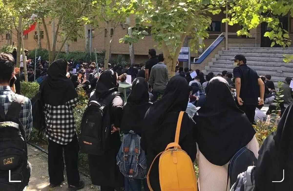دانشجویان در انتظار تعهد خانوادهها دانشجویان در انتظار تعهد خانوادهها