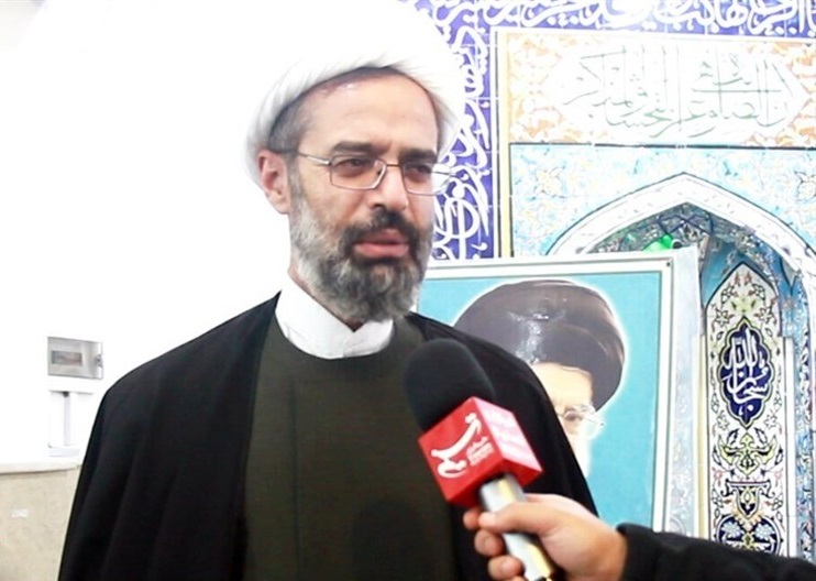 امام جمعه بجنورد: برای ایجاد جنگ داخلی ۲۸ هزار اسلحه وارد کشور کردهاند امام جمعه بجنورد: برای ایجاد جنگ داخلی ۲۸ هزار اسلحه وارد کشور کردهاند