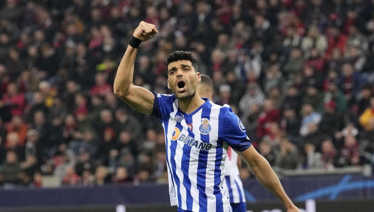 اقدام فوری برای نجات ستاره پرسپولیسی ؛ پیشنهاد وسوسه انگیز رسید