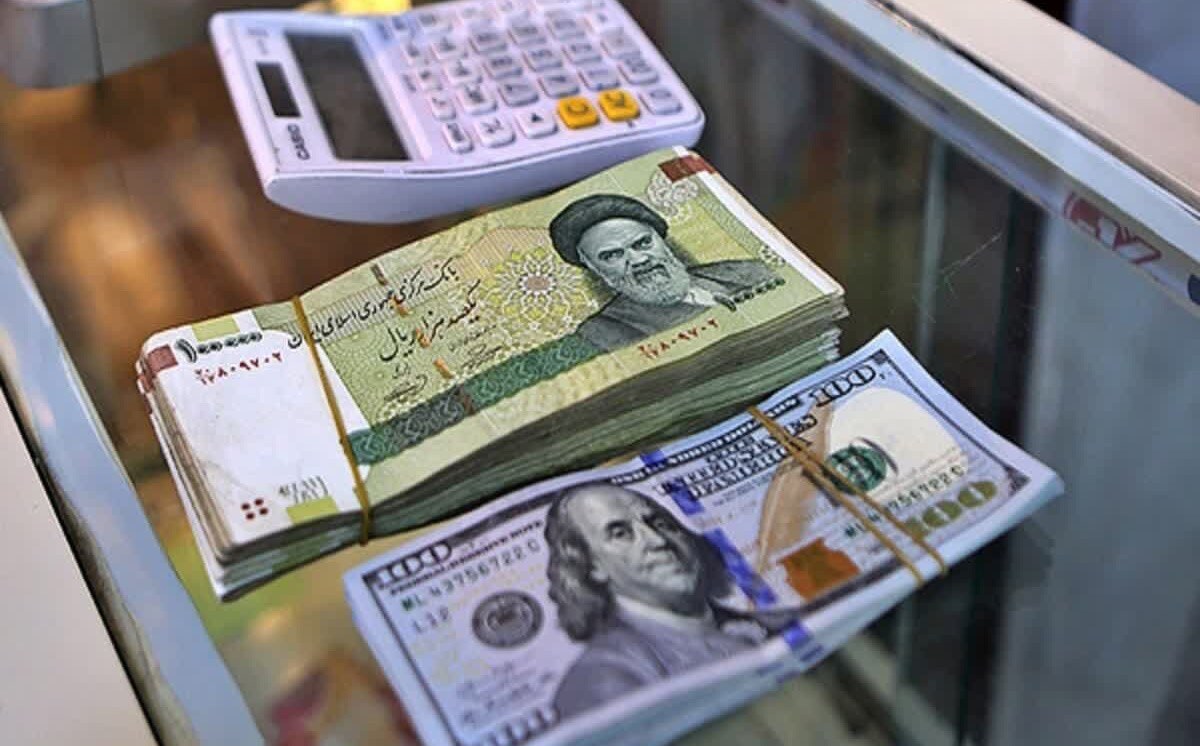 چگونه پول ملی سقوط کرد؟