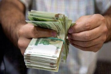 پیش‌بینی مهم از رقم حقوق کارگران در سال ۱۴۰۳/ میزان احتمالی افزایش دستمزد مشخص شد + جدول
