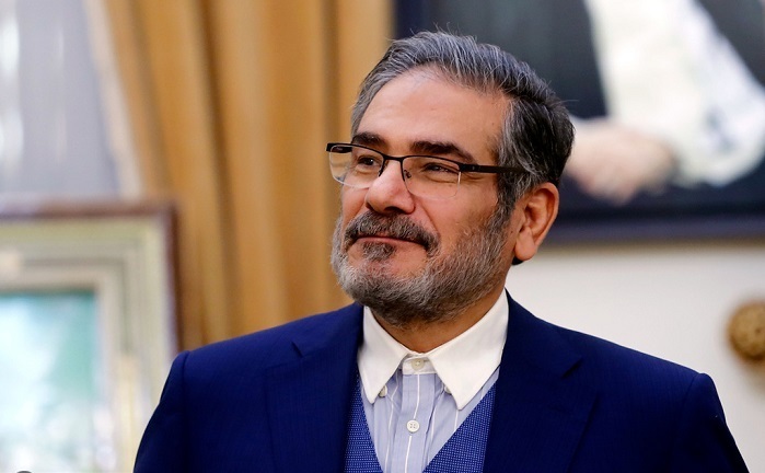 علی شمخانی رفتنی شد؟ / انتشار یک شعر معنادار در توئیت