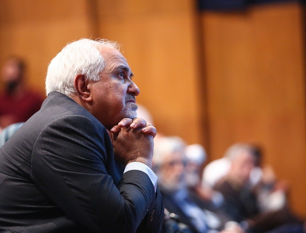 ظریف در مورد جمله «خودمان انتخاب کردیم»: برای پیشگیری از ترکمانچایها باید «انتخاب کنیم» که آرزوهایمان را در چارچوب امکانات دنبال کنیم ظریف در مورد جمله «خودمان انتخاب کردیم»: برای پیشگیری از ترکمانچایها باید «انتخاب کنیم» که آرزوهایمان را در چارچوب امکانات دنبال کنیم