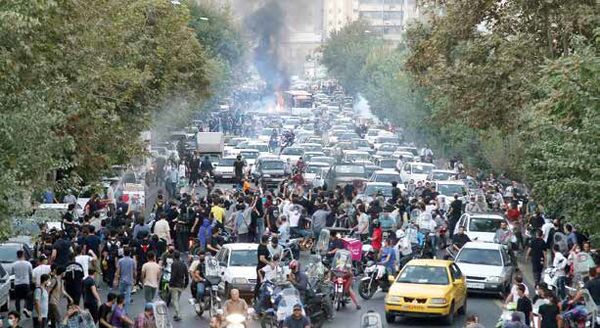 مجوز قابل ابطال در هر لحظه و حذف راهپیمایی مجوز قابل ابطال در هر لحظه و حذف راهپیمایی