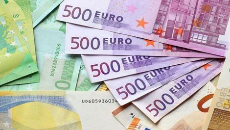کاهش تورم اروپا به 5.5 درصد / بیکاری در کمترین مقدار 25 سال اخیر